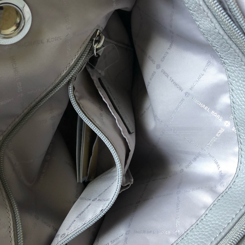 Micheal Kors shoulder tote bag - Picture 8 of 10